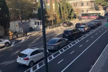 Günlük Kirayə Köhnə Tikili Port Baku Residence'də