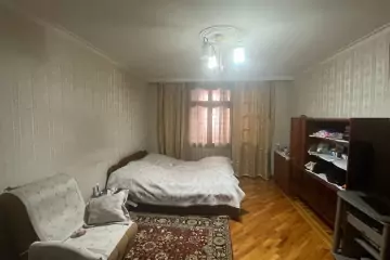 Satılır Köhnə Tikili Yasamalda