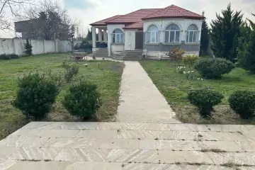 Satılır Həyət Evi Buzovnada 