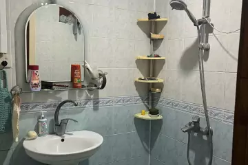 Satılır Köhnə Tikili Yasamalda