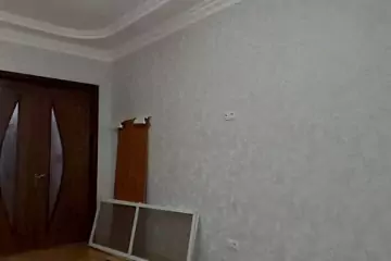 Satılır Yeni Tikili Elmler Akademiyasıda