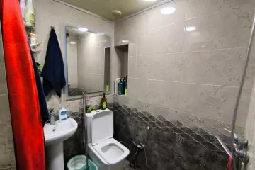 Satılır Köhnə Tikili Yasamalda