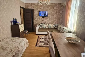 Satılır Köhnə Tikili Hövsanda