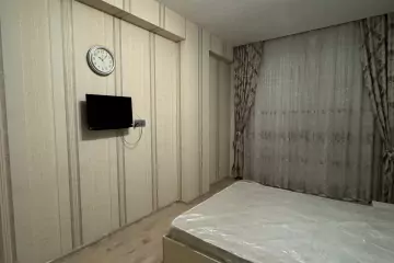 Satılır Yeni Tikili Heydər əliyev Mərkəzində