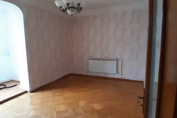 Satılır Köhnə Tikili Xəzər Dairəsida