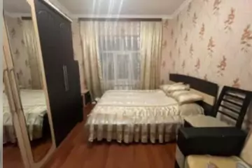 Satılır Köhnə Tikili 8-ci Kilometrdə