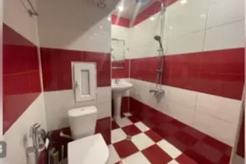 Satılır Köhnə Tikili 8-ci Kilometrdə