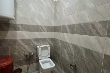 Satılır Yeni Tikili Heydər əliyev Mərkəzində