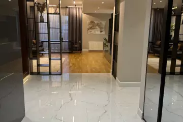 Satılır Yeni Tikili Bakıxanovda