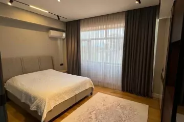 Satılır Yeni Tikili Bakıxanovda