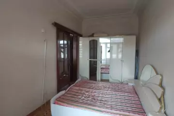 Aylıq Kirayə Köhnə Tikili Elmler Akademiyasıda