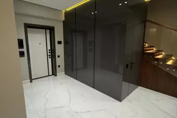 Satılır Yeni Tikili Bakıxanovda