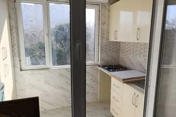 Satılır Köhnə Tikili Yasamalda