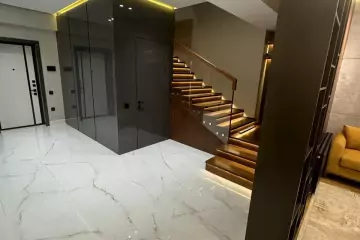 Satılır Yeni Tikili Bakıxanovda