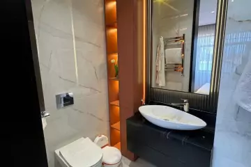Satılır Yeni Tikili Bakıxanovda