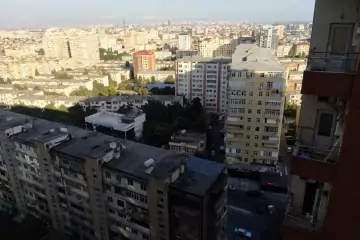 Satılır Yeni Tikili 9-cu Mikrorayonda