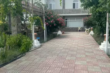 Satılır Həyət Evi Mərdəkanda