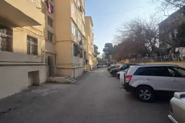Satılır Köhnə Tikili Yasamalda