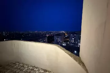Satılır Yeni Tikili Yeni Yasamalda