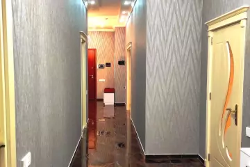 Satılır Yeni Tikili 1-ci Mikrorayonda