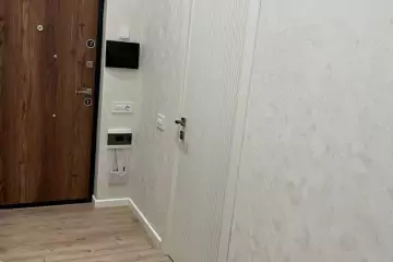 Satılır Yeni Tikili Nəsimi Bazarında