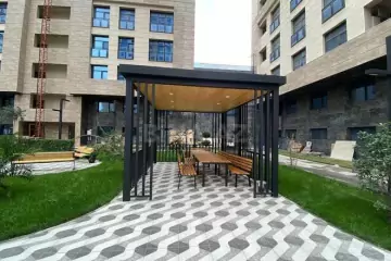 Satılır Yeni Tikili Nəsimi Bazarında