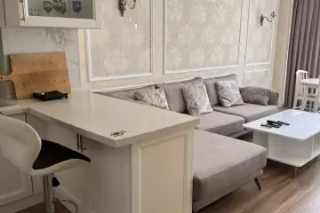Satılır Yeni Tikili Gənclikdə