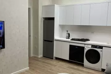 Satılır Yeni Tikili Nəsimi Bazarında