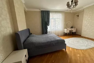 Satılır Yeni Tikili Yeni Yasamalda