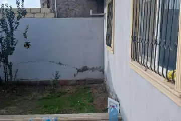 Satılır Həyət Evi Bakıda 