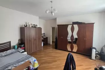 Satılır Yeni Tikili Yasamalda