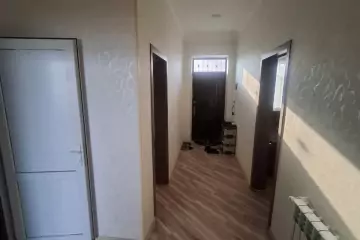 Satılır Həyət Evi Yeni Ramana Qəsəbəsida