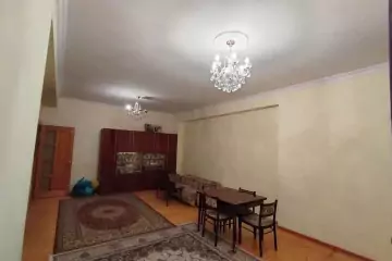 Satılır Yeni Tikili Yeni Yasamalda