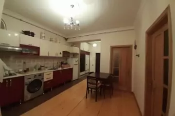 Satılır Yeni Tikili Yeni Yasamalda