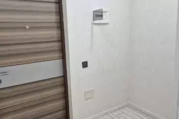 Satılır Yeni Tikili Masazırda