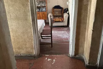 Satılır Yeni Tikili Elmler Akademiyasıda