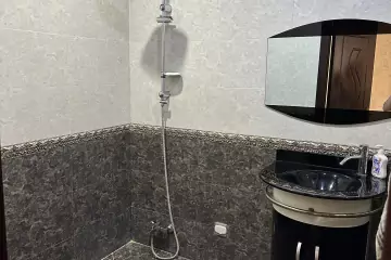 Satılır Yeni Tikili Yeni Yasamalda