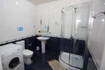 Satılır Köhnə Tikili İçərişəhərdə