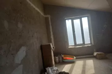Satılır Bağ Evi şüvəlanda