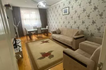 Satılır Yeni Tikili 8-ci Kilometrdə