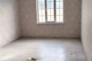 Satılır Həyət Evi Masazırda