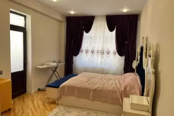 Satılır Yeni Tikili 7-ci Mikrorayonda