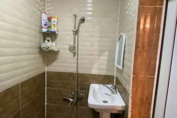 Satılır Həyət Evi Updda