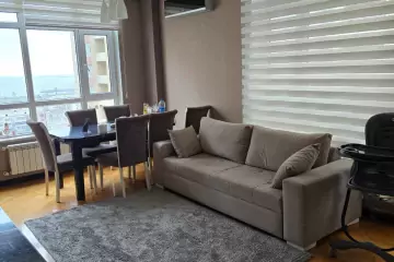 Satılır Yeni Tikili Ağ şəhər Kompleksində