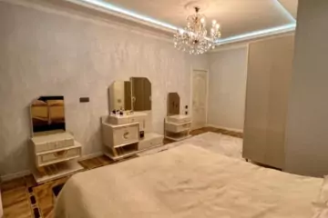 Satılır Yeni Tikili 1-ci Mikrorayonda