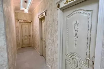 Satılır Yeni Tikili 1-ci Mikrorayonda