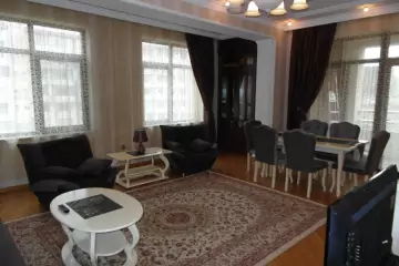 Aylıq Kirayə Yeni Tikili Beşmərtəbədə