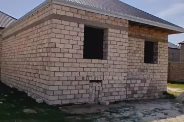 Satılır Həyət Evi Buzovnada