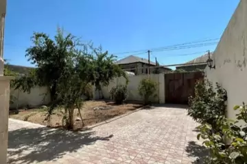 Satılır Həyət Evi Maştağada