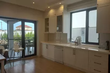 Satılır Bağ Evi Mərdəkanda